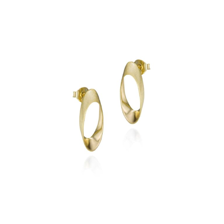 Oval design earrings in 18k gold vermeil sterling silver